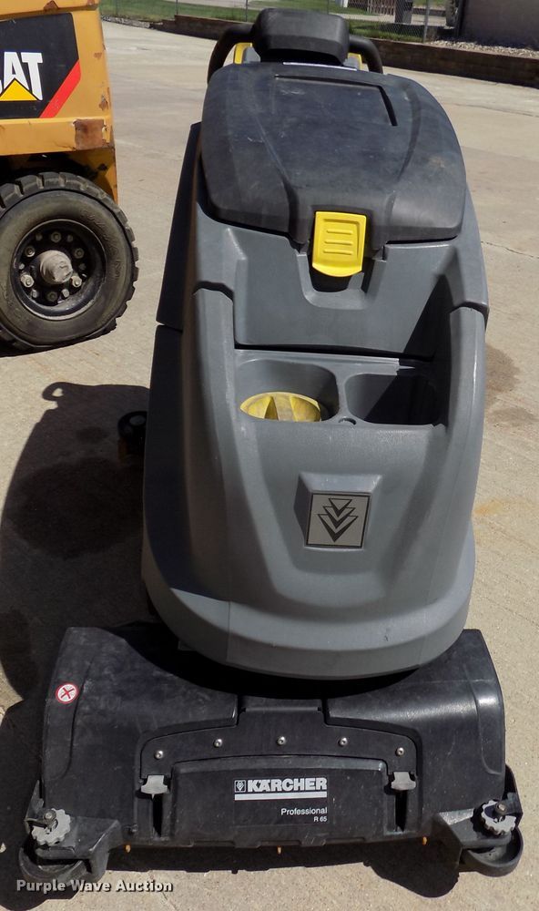 image for item DO9330 2017 Karcher Professional R65 floor scrubber