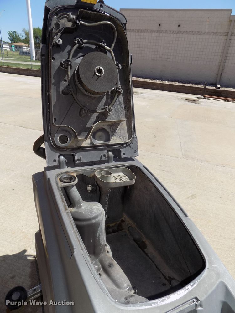 image for item DO9330 2017 Karcher Professional R65 floor scrubber