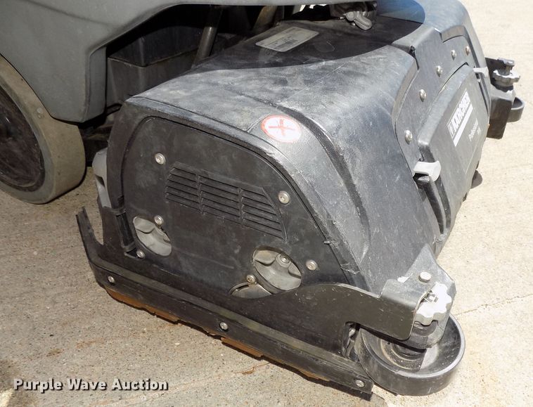 image for item DO9330 2017 Karcher Professional R65 floor scrubber