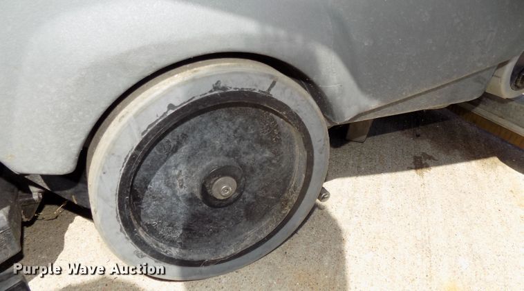 image for item DO9330 2017 Karcher Professional R65 floor scrubber