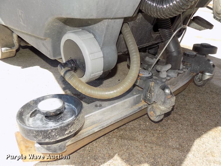 image for item DO9330 2017 Karcher Professional R65 floor scrubber