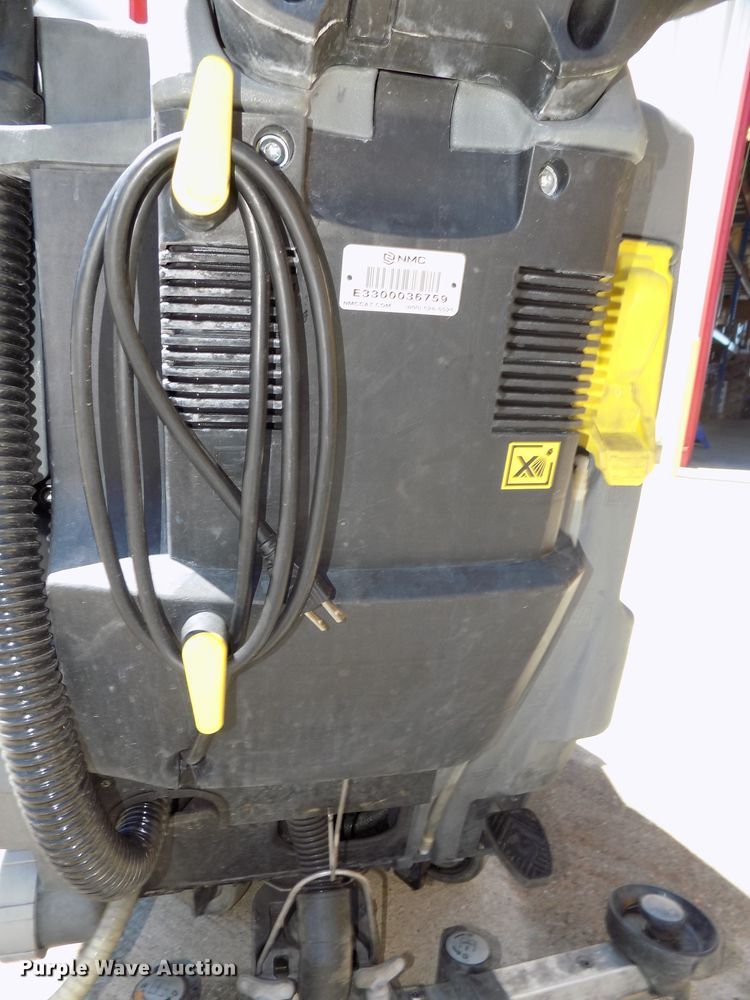 image for item DO9330 2017 Karcher Professional R65 floor scrubber