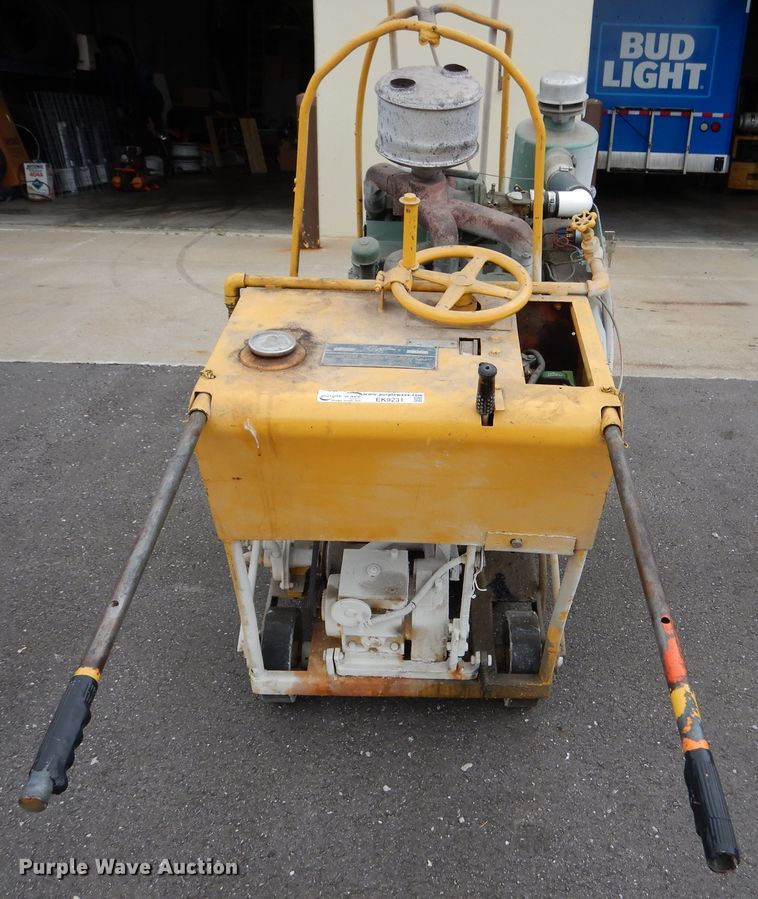 image for item EK9231 Clipper C600K concrete saw