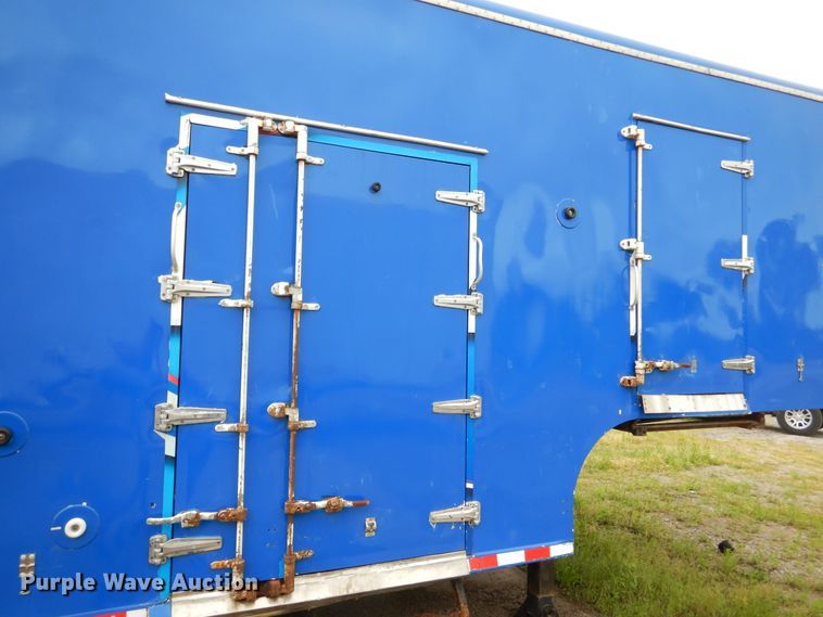 image for item EK9232 2002 Clark refrigerated van trailer