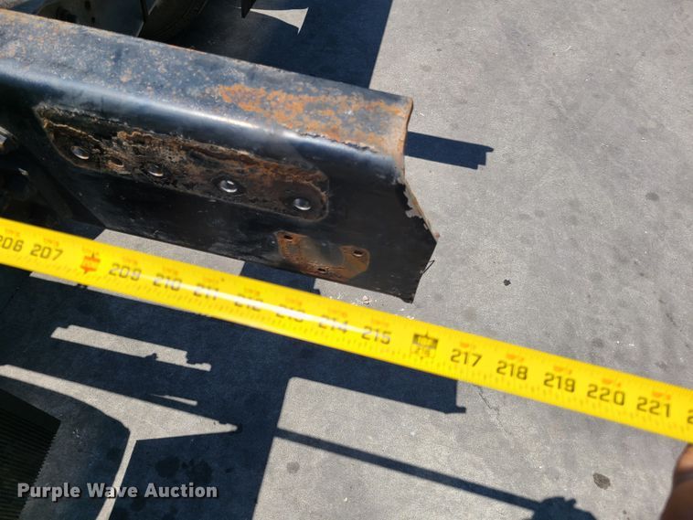 image for item EL9819 2010 International DuraStar 4300  truck cab and chassis