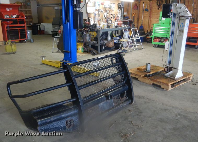 image for item FA9357 Automotive accessories