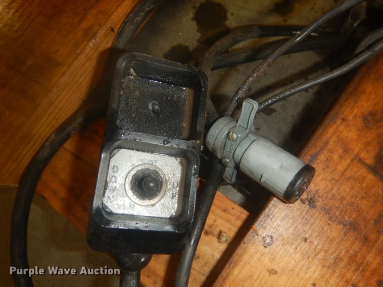 image for item FA9357 Automotive accessories