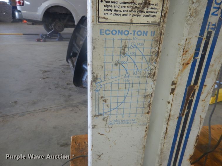 image for item FA9357 Automotive accessories