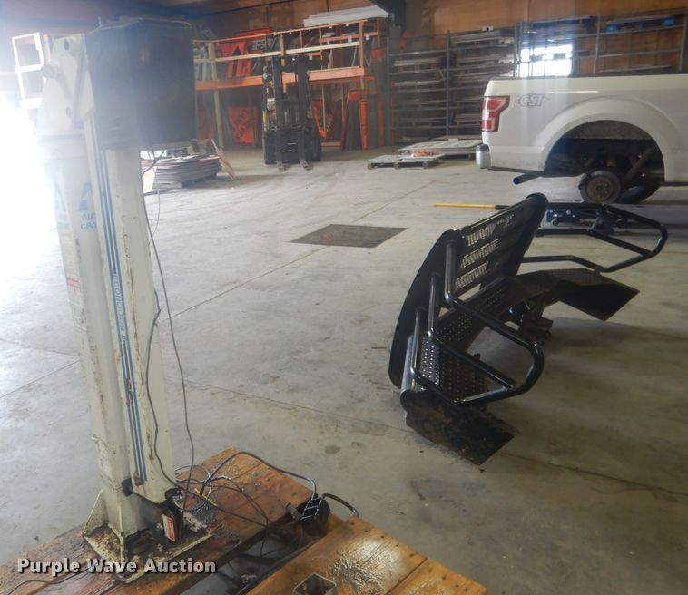 image for item FA9357 Automotive accessories