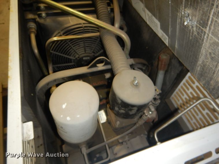 image for item FA9358 Vanair Reliant RS85 air compressor