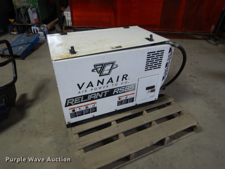 image for item FA9358 Vanair Reliant RS85 air compressor