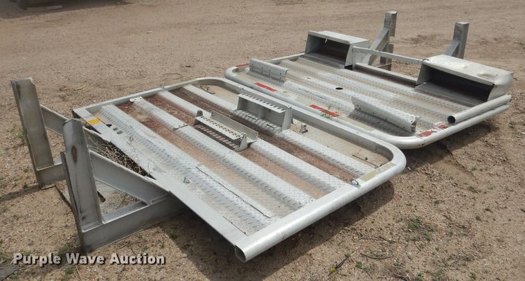 image for item FA9360 (2) Merritt aluminum headache racks