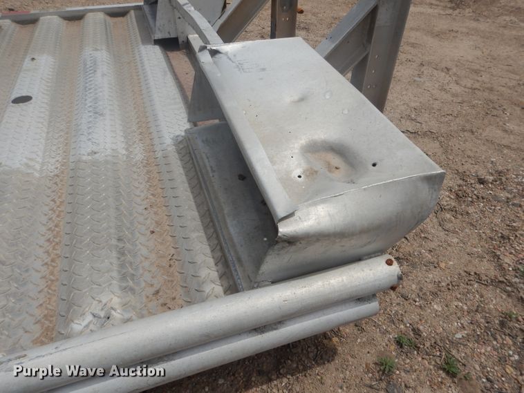 image for item FA9360 (2) Merritt aluminum headache racks