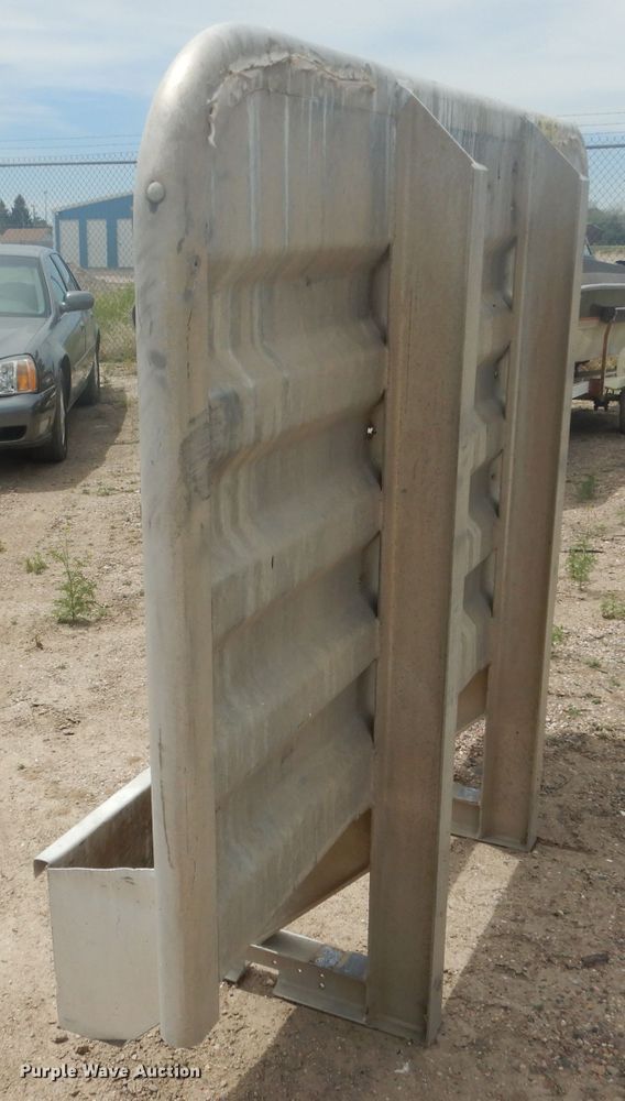 image for item FA9360 (2) Merritt aluminum headache racks