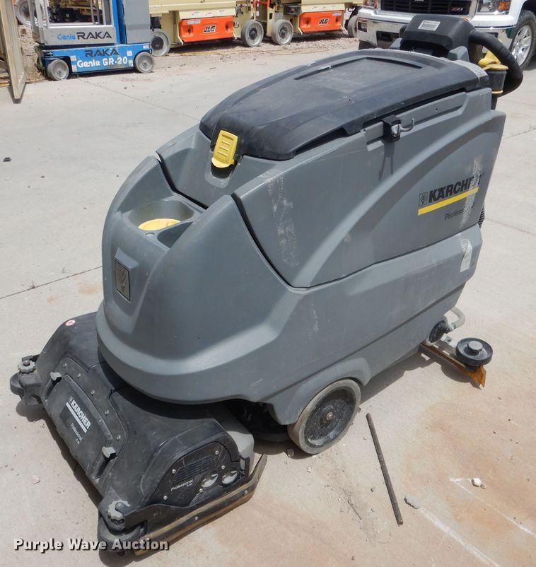 image for item FA9363 Karcher floor cleaner