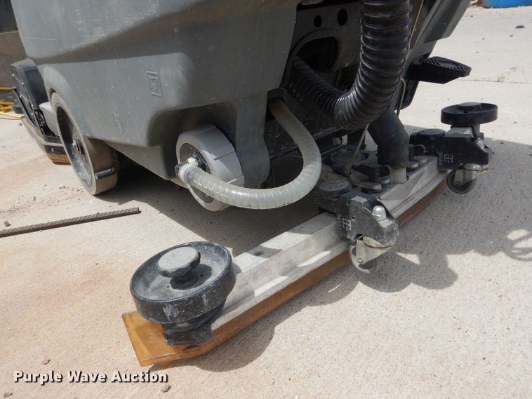 image for item FA9363 Karcher floor cleaner