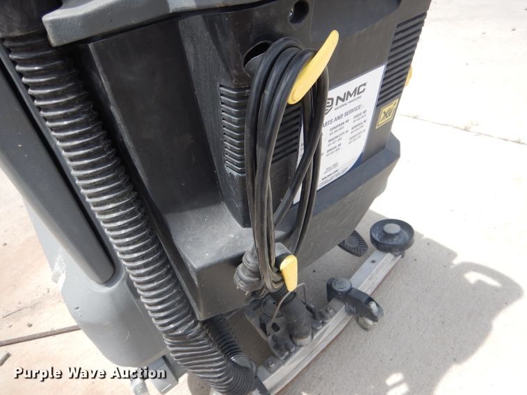 image for item FA9363 Karcher floor cleaner