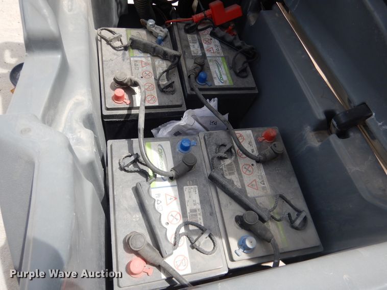 image for item FA9363 Karcher floor cleaner