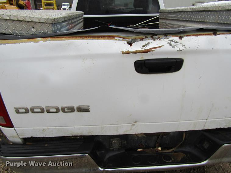 image for item FD9422 2002 Dodge Ram 1500  pickup truck