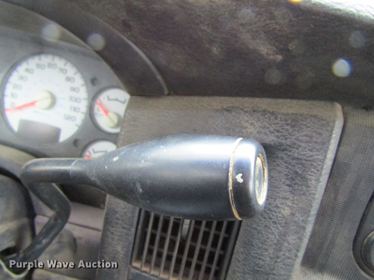 image for item FD9422 2002 Dodge Ram 1500  pickup truck