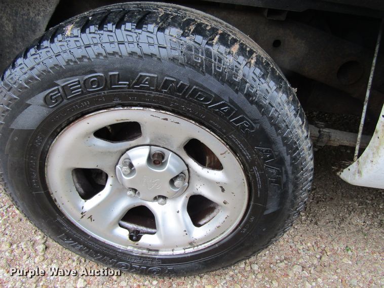 image for item FD9422 2002 Dodge Ram 1500  pickup truck