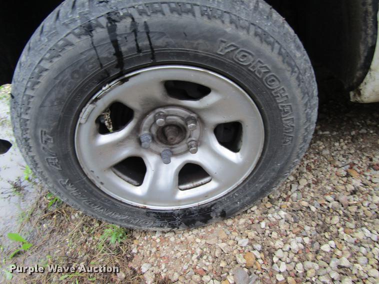 image for item FD9422 2002 Dodge Ram 1500  pickup truck