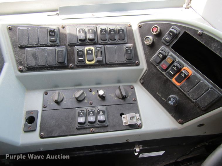 image for item FD9455 2007 Blue Bird Vision  school bus