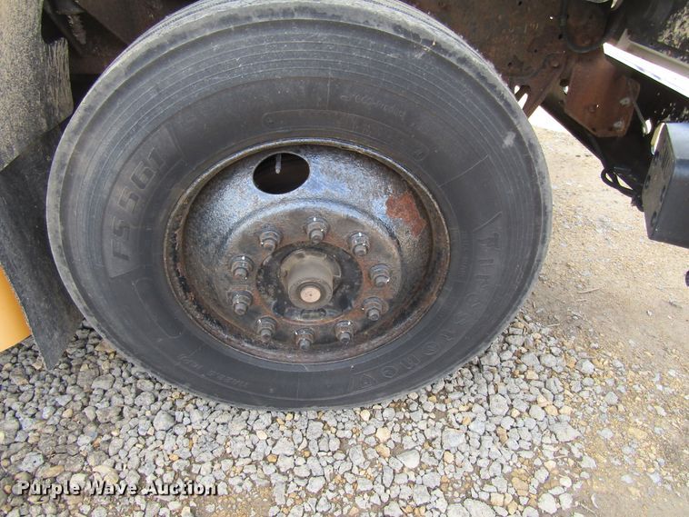 image for item FD9455 2007 Blue Bird Vision  school bus