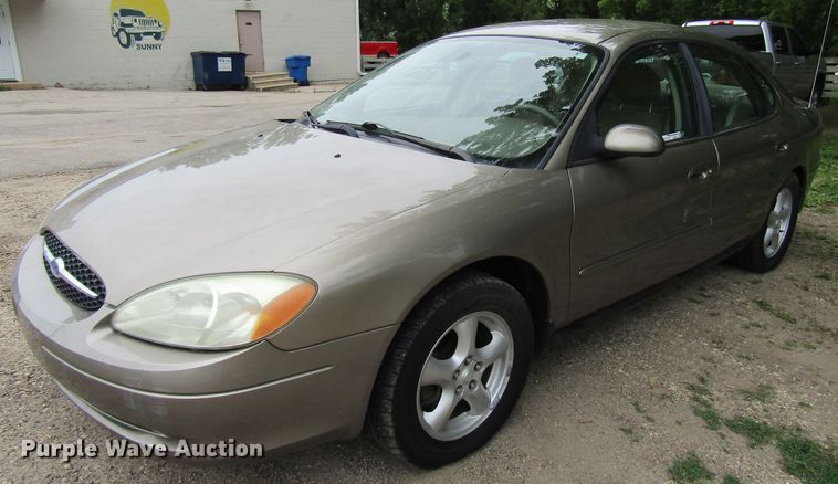 image for item FD9460 2003 Ford Taurus SE