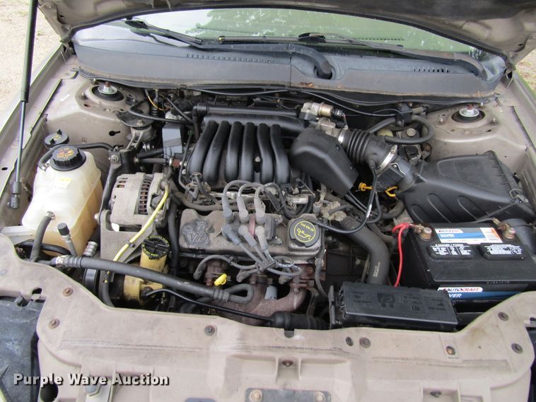 image for item FD9460 2003 Ford Taurus SE