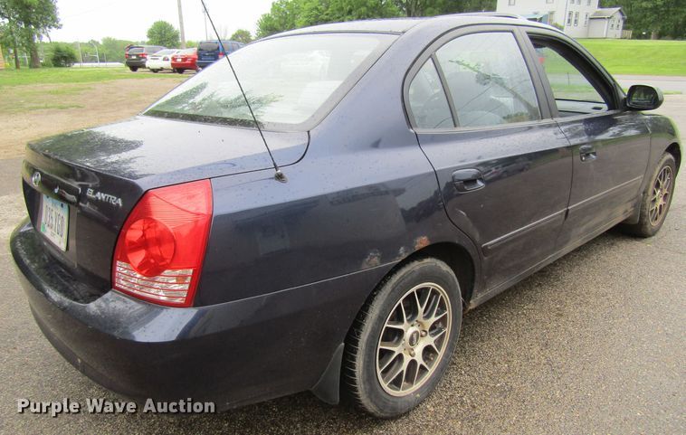 image for item FD9462 2005 Hyundai Elantra