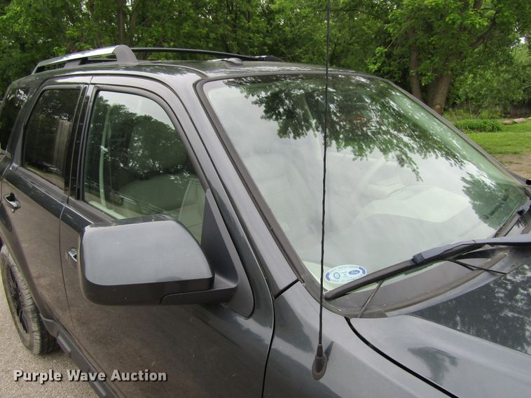 image for item FD9464 2008 Ford Escape Hybrid  SUV