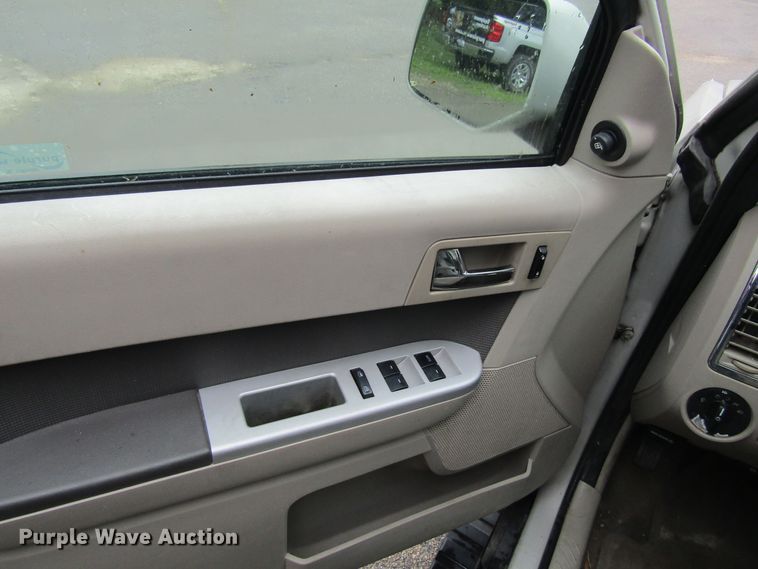 image for item FD9467 2009 Mercury Mariner  SUV