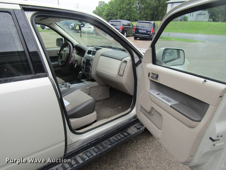 image for item FD9467 2009 Mercury Mariner  SUV