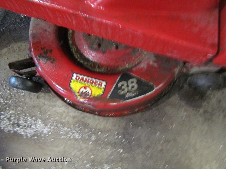 image for item FD9473 Snapper lawn mower