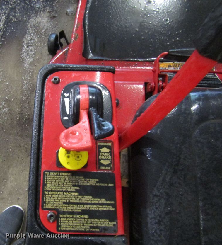 image for item FD9473 Snapper lawn mower