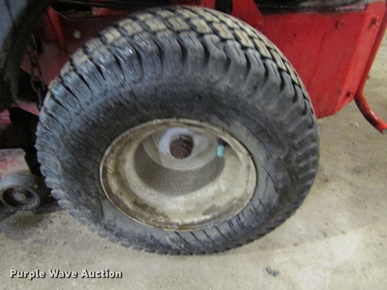 image for item FD9473 Snapper lawn mower