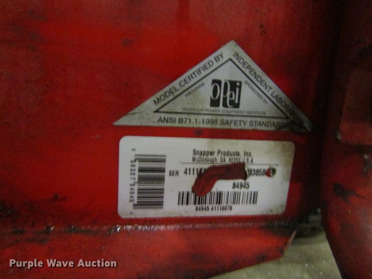 image for item FD9473 Snapper lawn mower