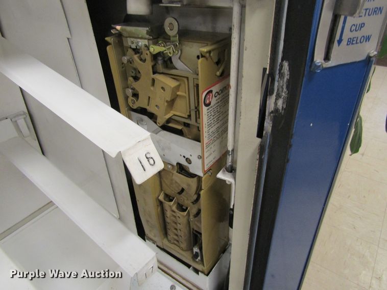 image for item FD9474 Coinco S75-98228 vending machine