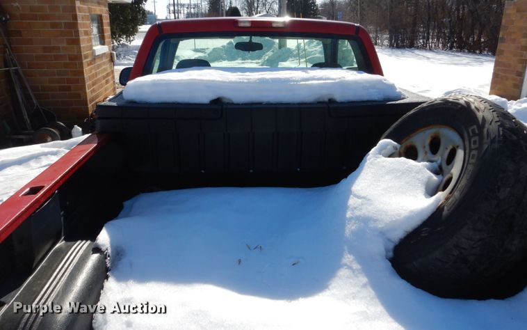 image for item FU9222 2006 GMC Sierra 1500 pickup truck