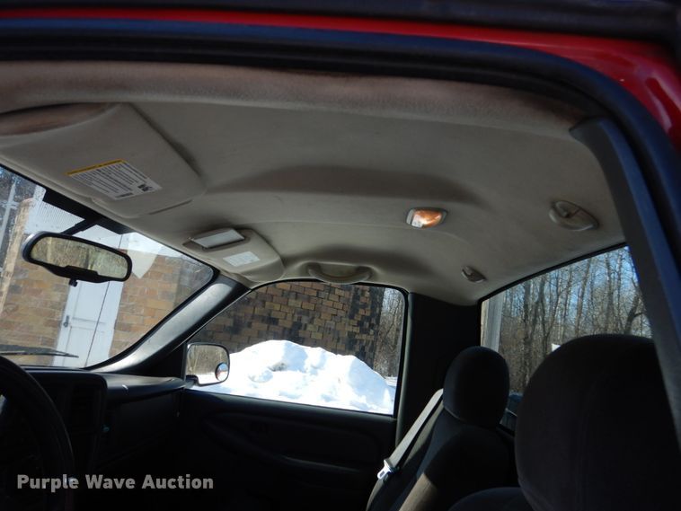 image for item FU9222 2006 GMC Sierra 1500 pickup truck