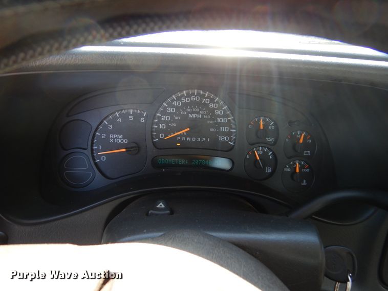 image for item FU9222 2006 GMC Sierra 1500 pickup truck