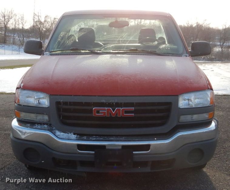 image for item FX9080 2004 GMC Sierra 1500  pickup truck