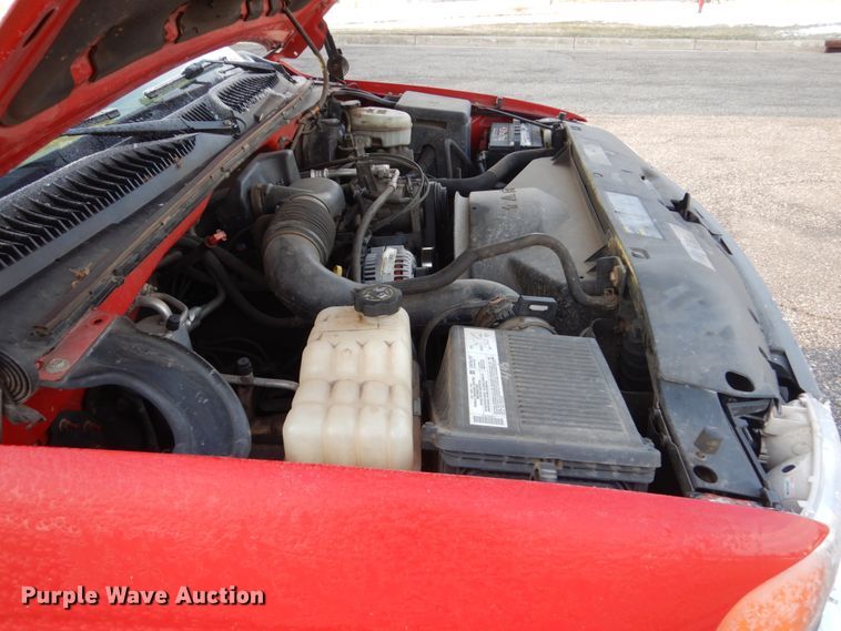 image for item FX9080 2004 GMC Sierra 1500  pickup truck