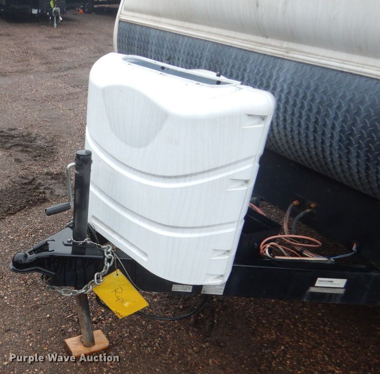 image for item FX9164 2013 Forest River LaCrosse  camper