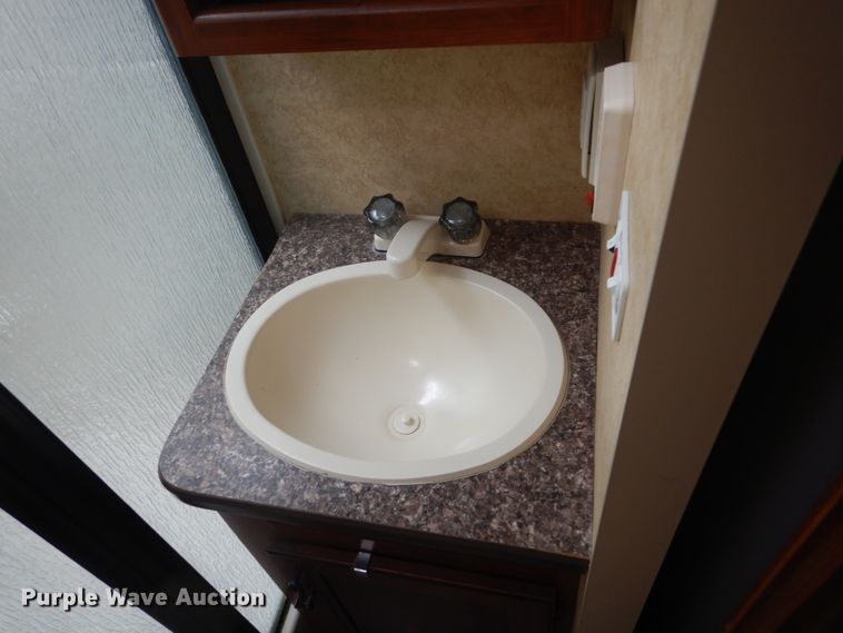 image for item FX9164 2013 Forest River LaCrosse  camper