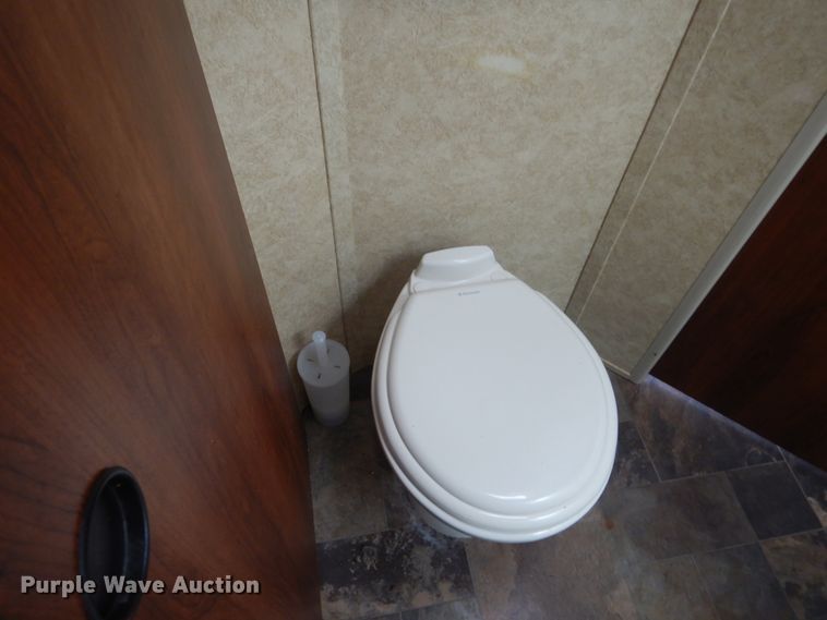 image for item FX9164 2013 Forest River LaCrosse  camper