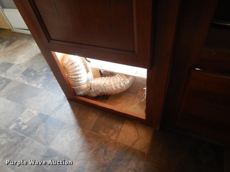 image for item FX9164 2013 Forest River LaCrosse  camper