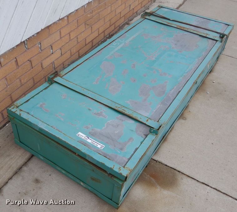 image for item FX9170 Shipping container roof