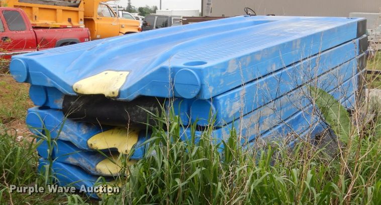 image for item FX9172 Hydroport personal watercraft docks